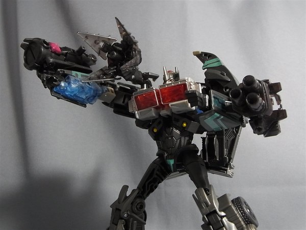 Transformers Prime Arms Micron Nemesis Prime In Hand Image  (16 of 26)